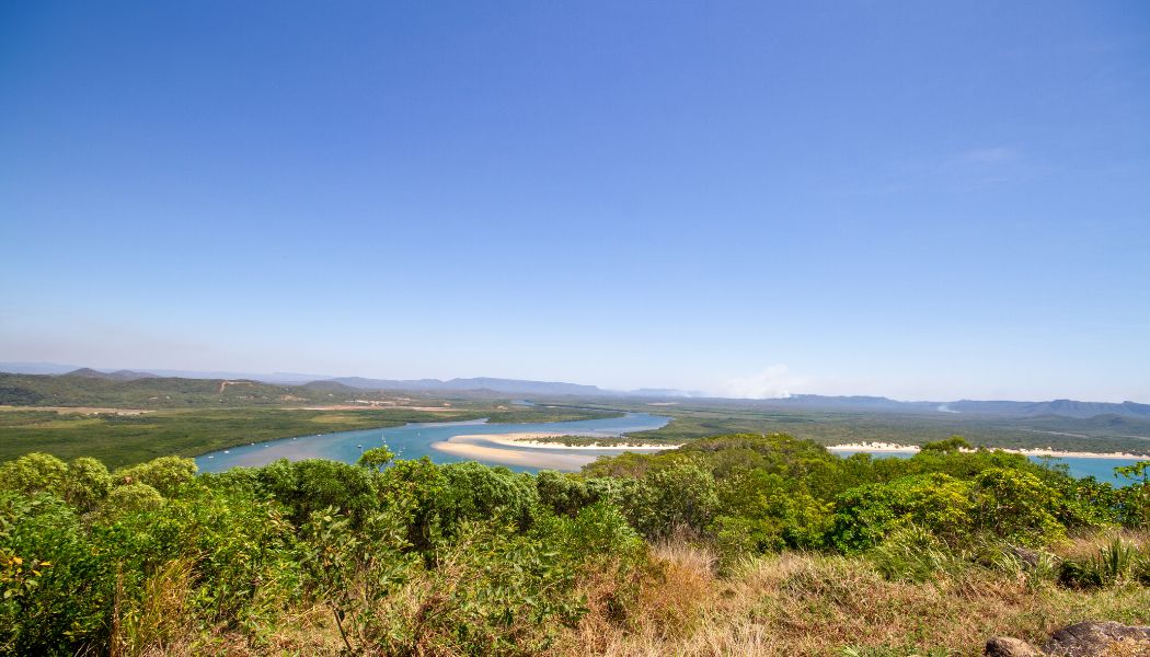 Holiday in Luxury at Cooktown Harbour Views Apartments 